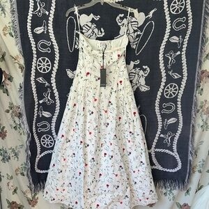 Azeeza Chic Strapless Floral Dress in White